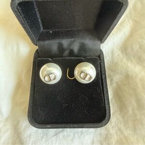 Elegant Pearl with Silver accent Button Earrings